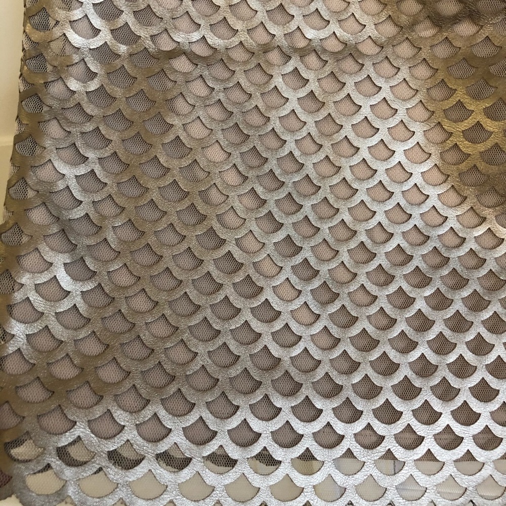 Chelsea & Violet Gold Mini Skirt L